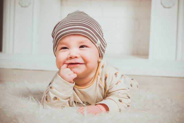 lachendes Baby