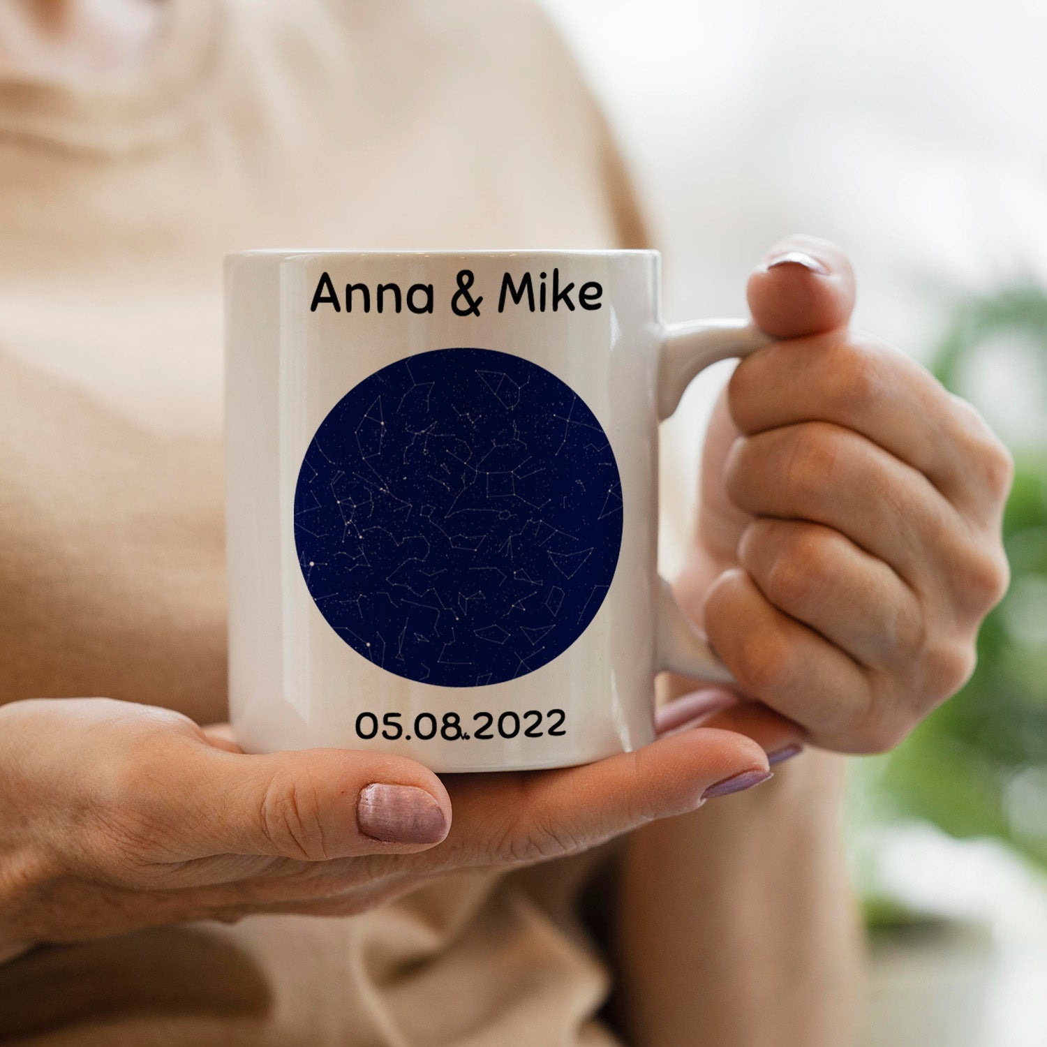 Personalisierte Tasse mit Sternenkarte
