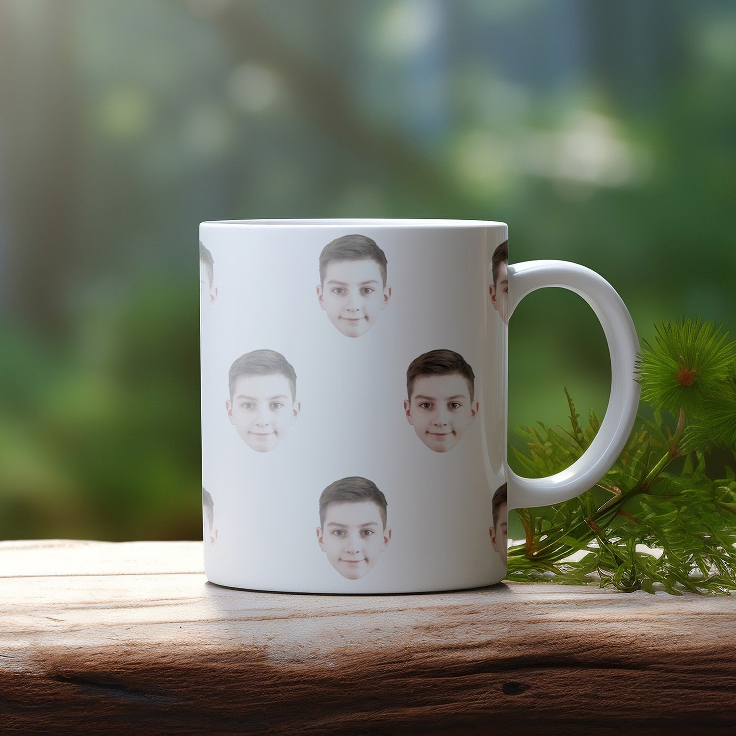 Personalisierte Tasse Gesichter